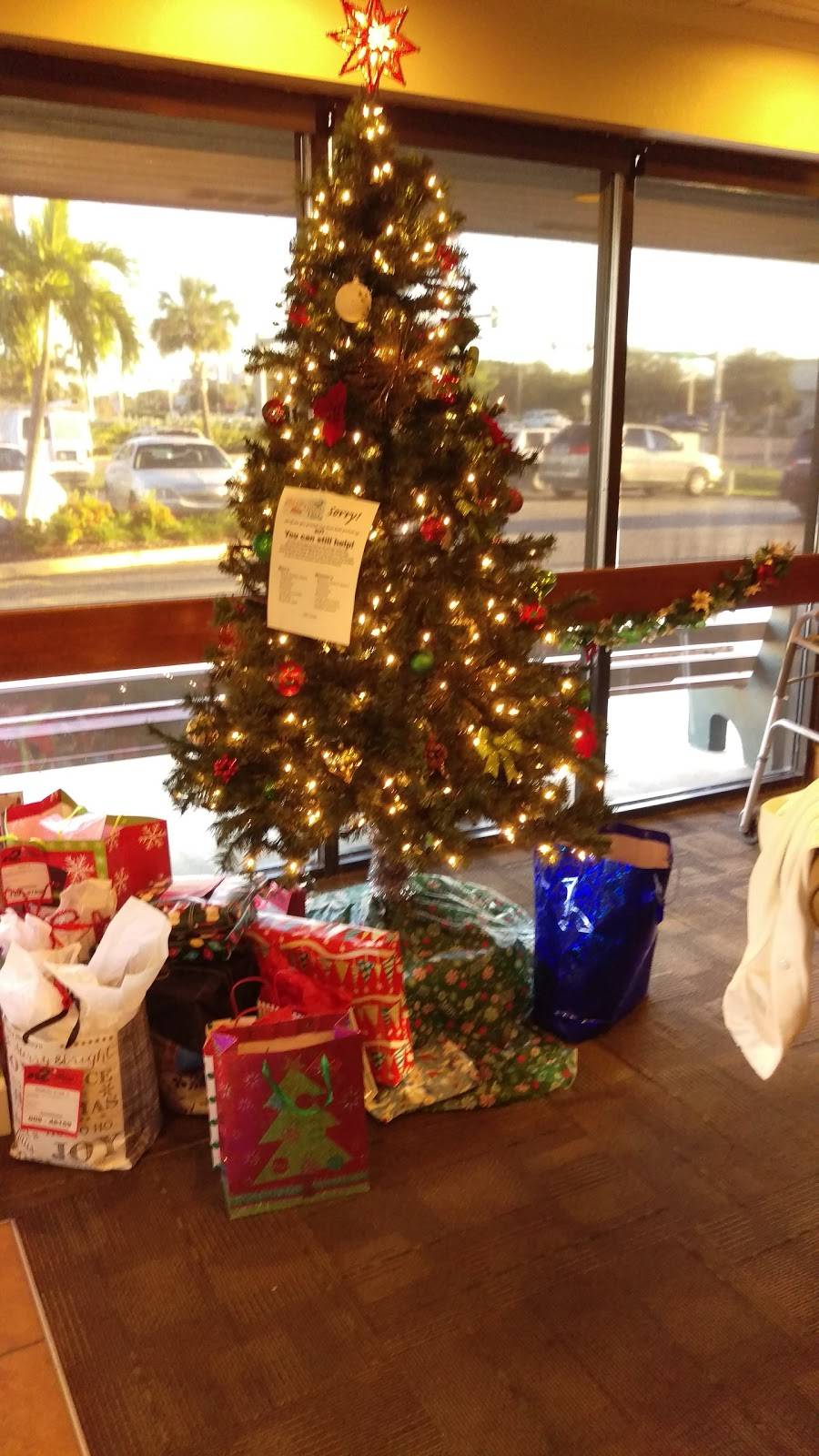 Perkins Restaurant & Bakery | restaurant | 13620 N Cleveland Ave, North Fort Myers, FL 33903, USA | 2396561999 OR +1 239-656-1999