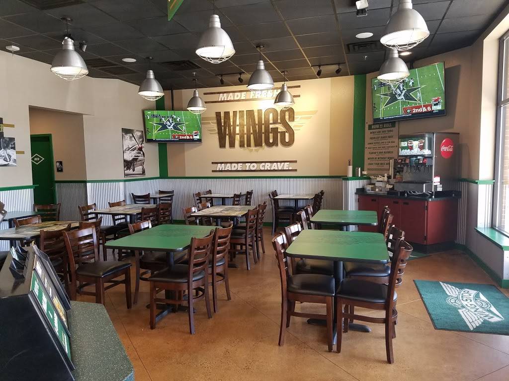 Wingstop | restaurant | 14215 Centreville Square B, Centreville, VA 20121, USA | 7038669464 OR +1 703-866-9464