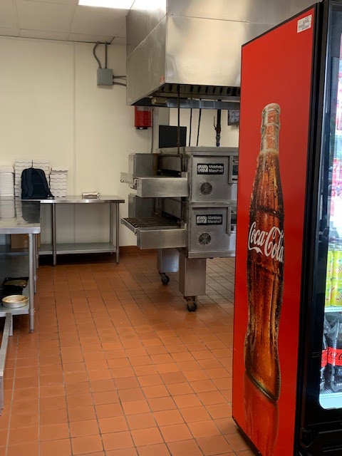 Pizza Spot | restaurant | 638 E Holt Ave, Pomona, CA 91767, USA | 9097295031 OR +1 909-729-5031