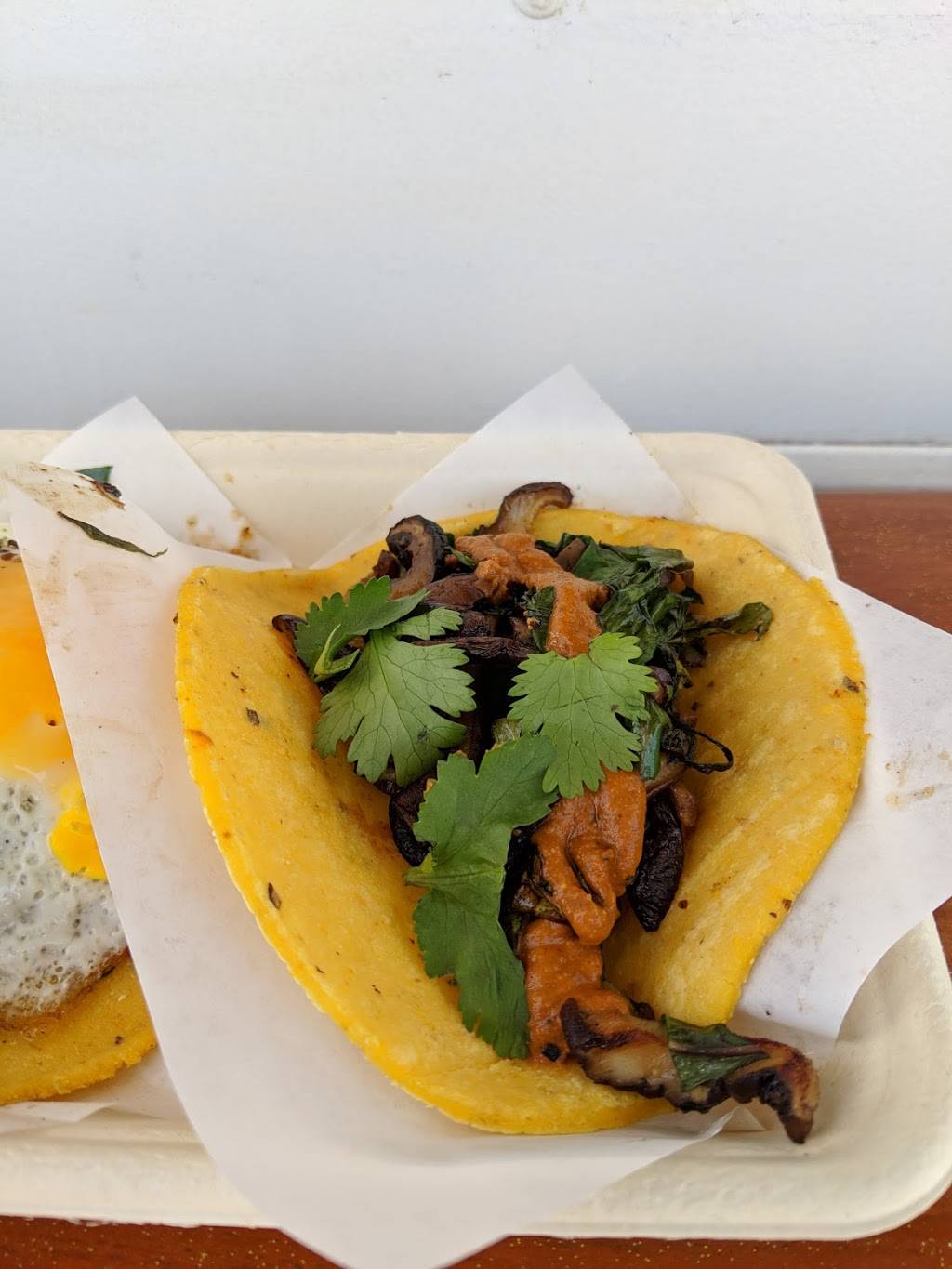 Trill Taqueria | restaurant | 2418 E 7th St, Austin, TX 78702, USA | 3375016336 OR +1 337-501-6336