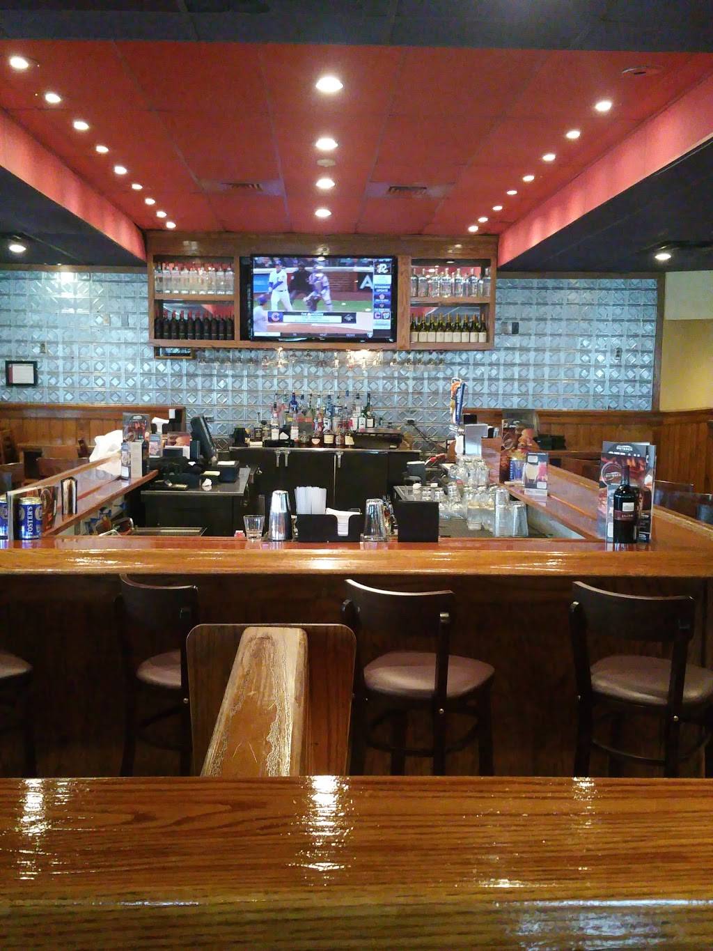 Outback Steakhouse | restaurant | 4390 N Illinois St, Swansea, IL 62226, USA | 6182357000 OR +1 618-235-7000