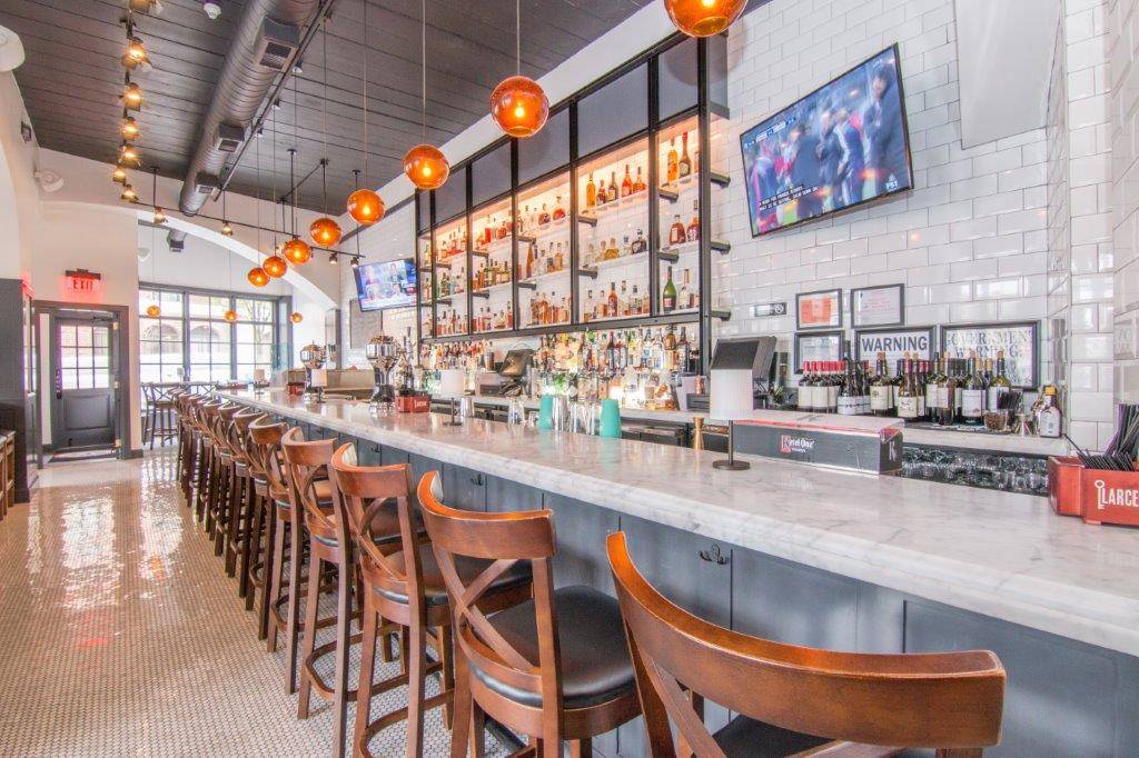 KEE Oyster House | restaurant | 126-128 E Post Rd, White Plains, NY 10601, USA | 9144378535 OR +1 914-437-8535