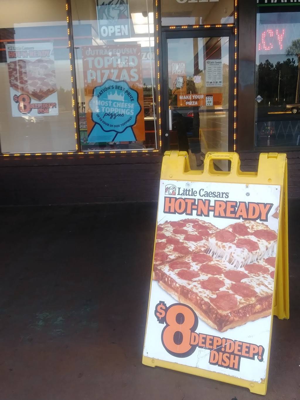 Little Caesars Pizza | meal takeaway | 6111 FL-54, New Port Richey, FL 34653, USA | 7278426500 OR +1 727-842-6500