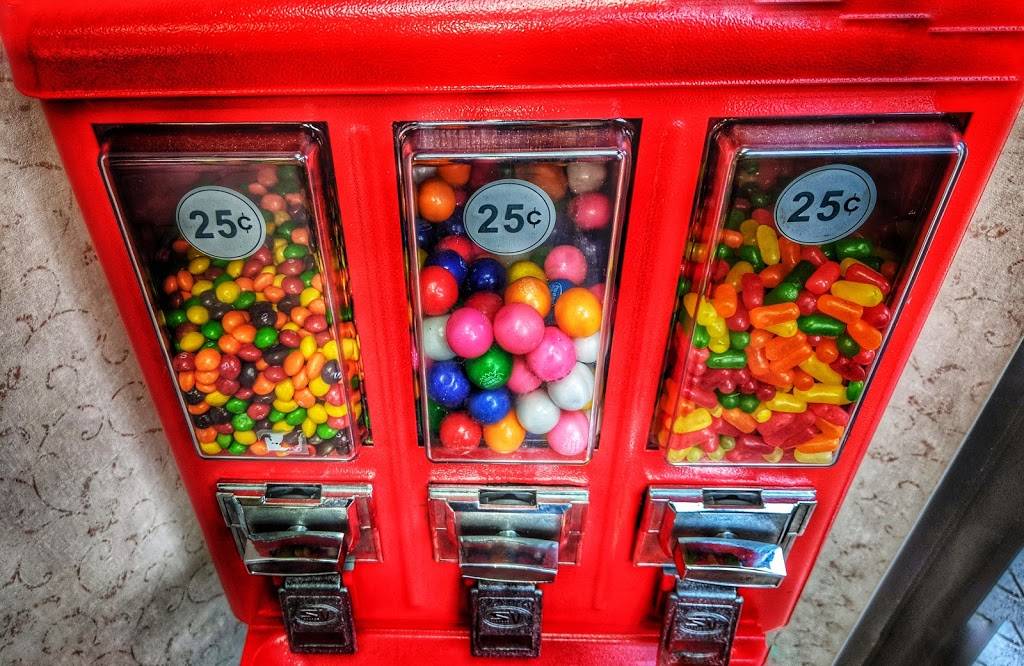 D & S Sub Shop | meal takeaway | 348 N 5th St, Hartsville, SC 29550, USA | 8433322339 OR +1 843-332-2339