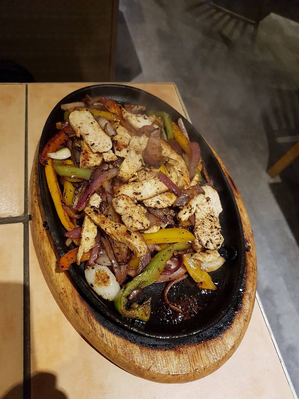 Los Cabos Cantina & Grill | restaurant | 1009 Dundas St E, Whitby, ON L1N 2K2, Canada | 9056686080 OR +1 905-668-6080