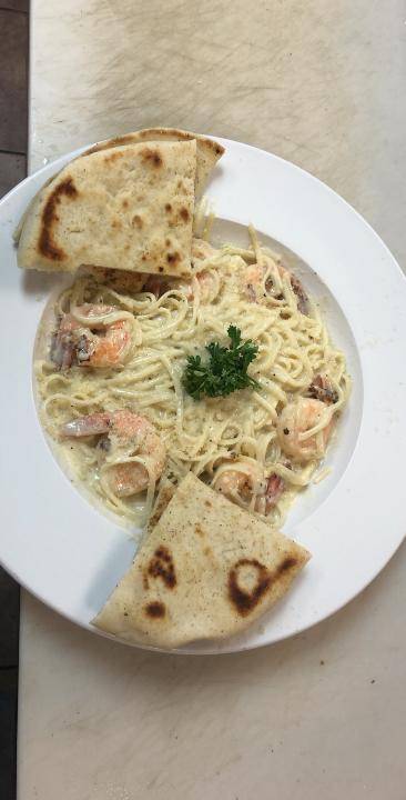 Yannis Gyros and Kebobs | restaurant | 8027 Harborside Dr, Galveston, TX 77554, USA | 4096327411 OR +1 409-632-7411