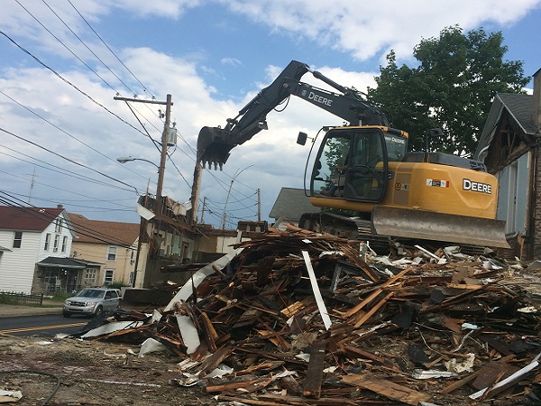 Curcio Excavation and Trucking | restaurant | RR 1 Box 1388, Carbondale, PA 18407, USA | 5704999388 OR +1 570-499-9388
