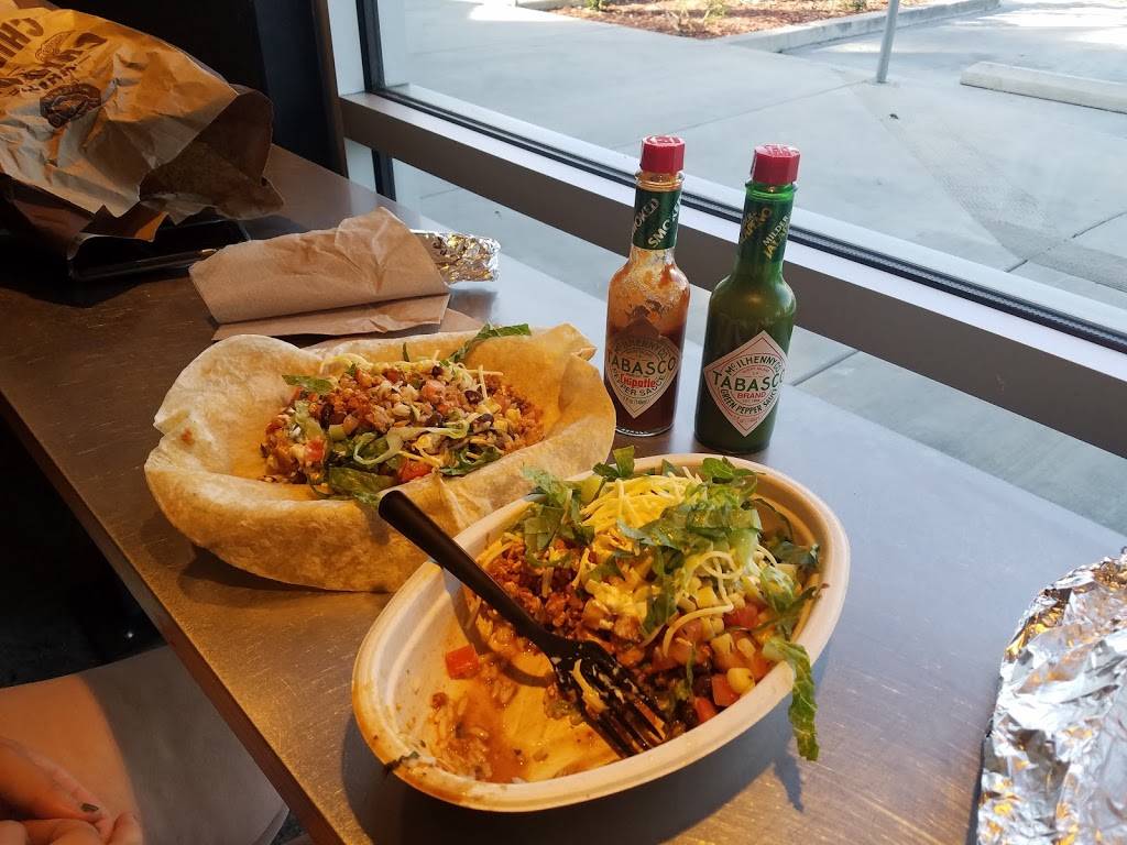 Chipotle Mexican Grill | restaurant | 26440 Ynez Rd Ste B, Temecula, CA 92591, USA | 9512965438 OR +1 951-296-5438
