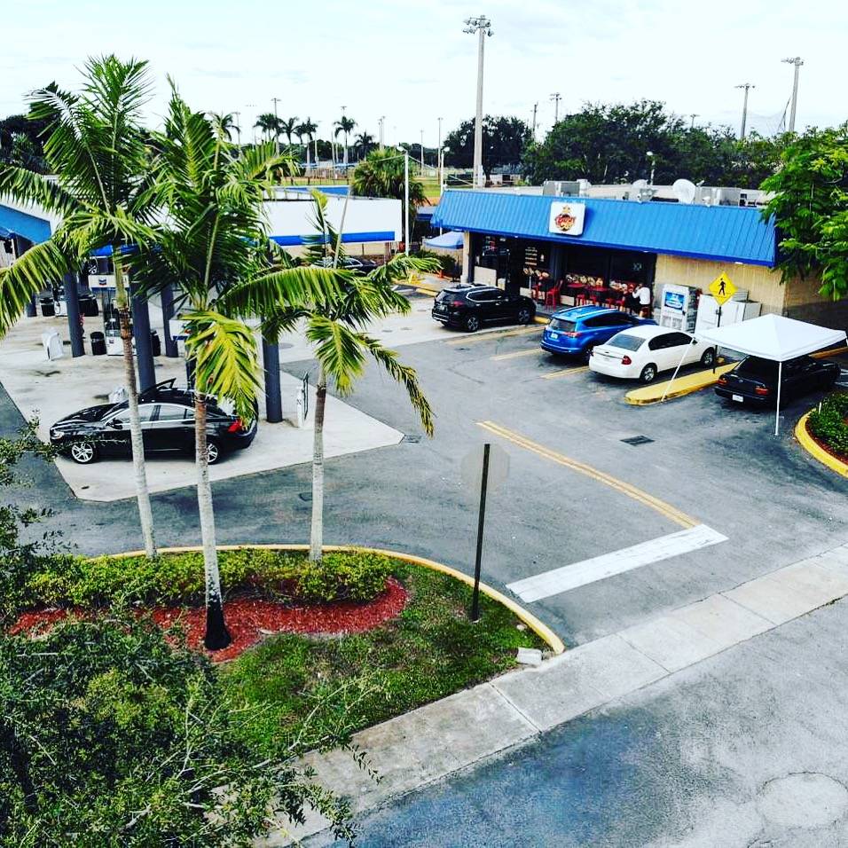 Champions Cafe | cafe | 12351 NW 18th St, Pembroke Pines, FL 33026, USA | 9544327881 OR +1 954-432-7881