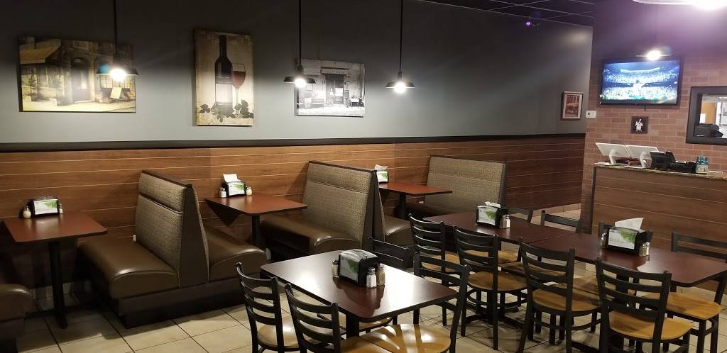 Cinos Pizza | restaurant | 425 W Town Pl #114, St. Augustine, FL 32092, USA | 9049404445 OR +1 904-940-4445