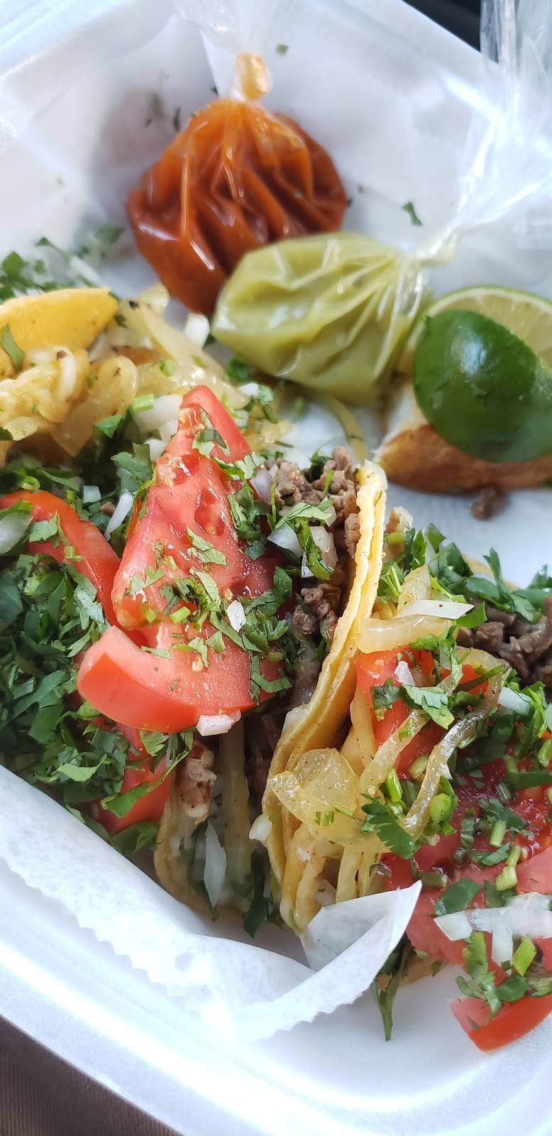 Mi taco Guadalajara | restaurant | 4802 Goldfield, San Antonio, TX 78218, USA | 2103717002 OR +1 210-371-7002