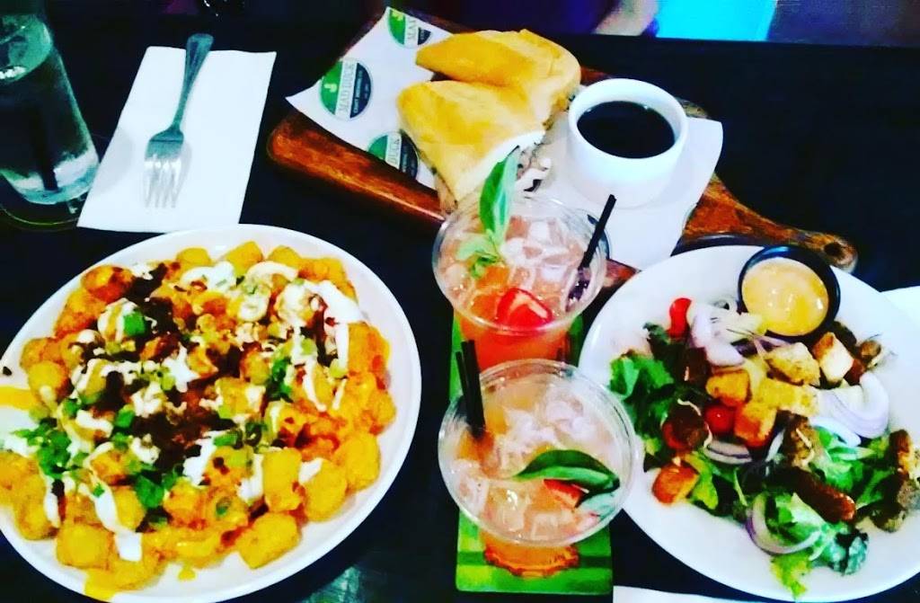 Mad Duck Craft Brewing Co | restaurant | 3085 E Campus Pointe Dr, Fresno, CA 93710, USA | 5593253825 OR +1 559-325-3825