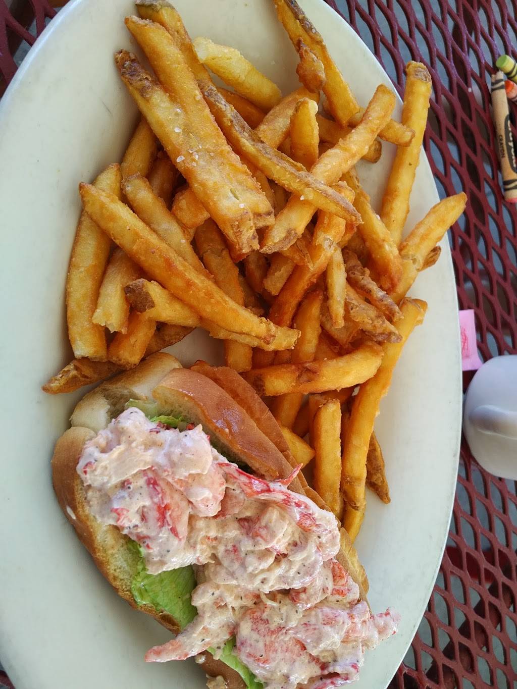 Old Dock House & Marina | restaurant | 2754 Essex - Charlotte Ferry, Essex, NY 12936, USA | 5189634232 OR +1 518-963-4232