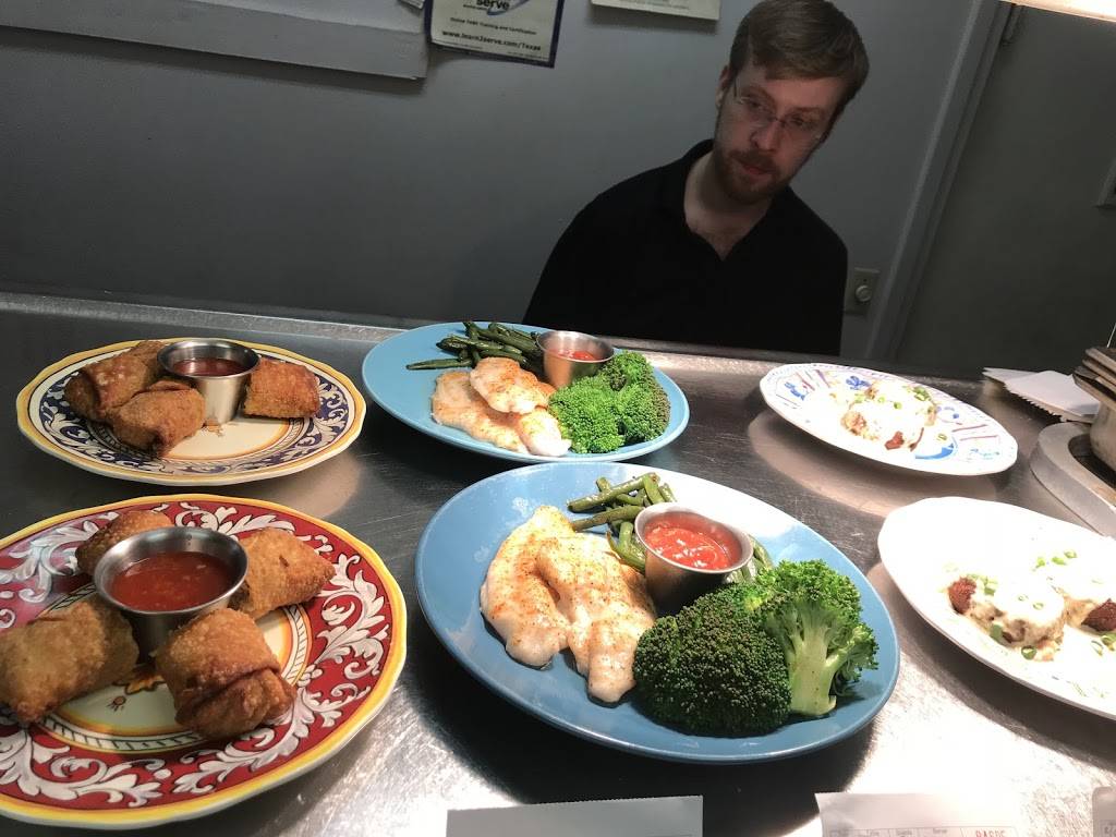 Hole In One Cafe | restaurant | 4306 S 1st St, Lufkin, TX 75901, USA | 9366372253 OR +1 936-637-2253