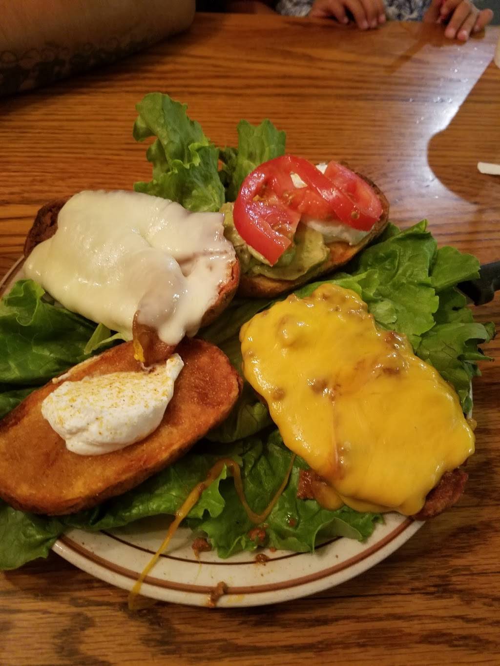 Fat Alberts | restaurant | 1717 23rd Ave, Greeley, CO 80634, USA | 9703561999 OR +1 970-356-1999