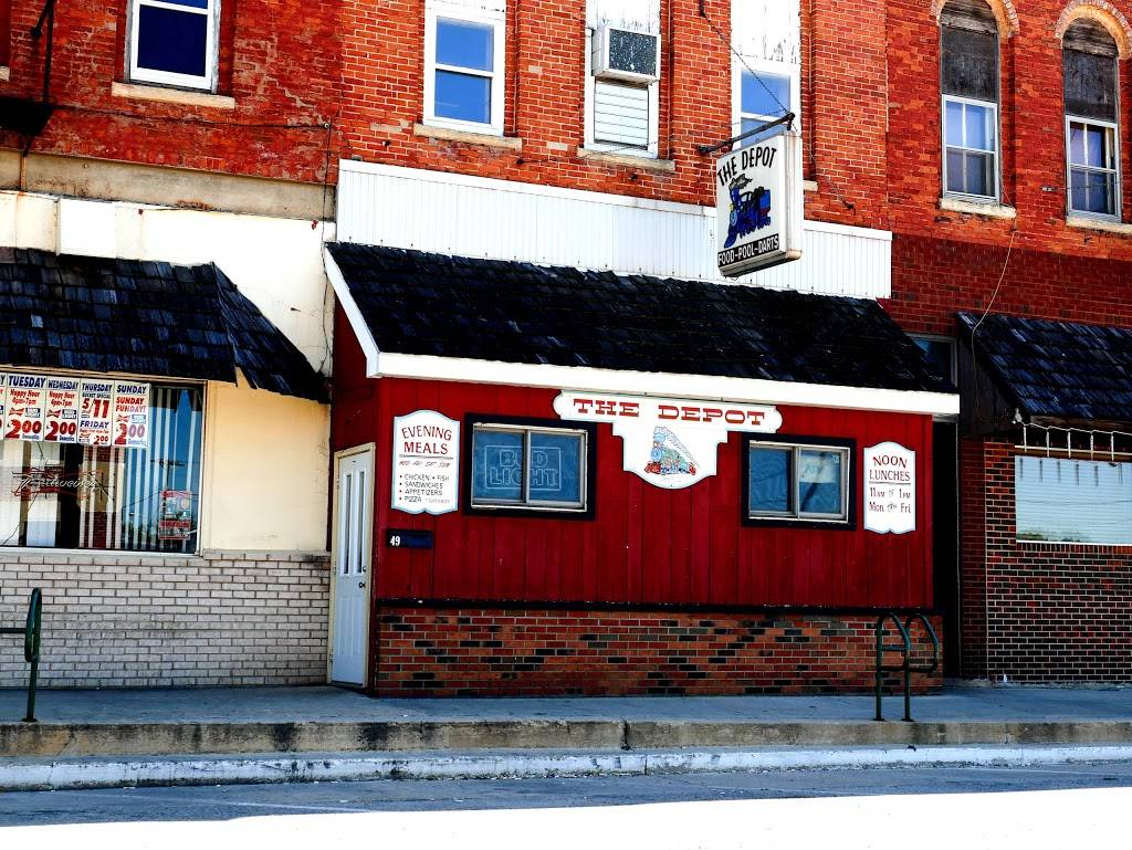 Depot Tap | restaurant | 49 Southeast Ave, Amboy, IL 61310, USA | 8158573555 OR +1 815-857-3555