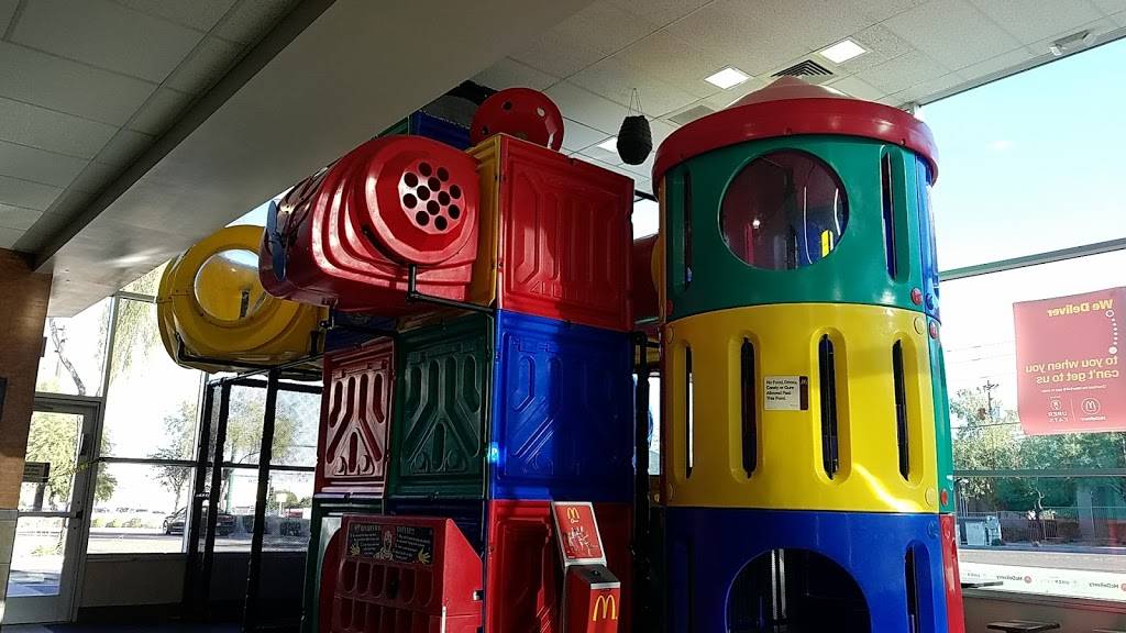 McDonalds | cafe | 20210 N Cave Creek Rd, Phoenix, AZ 85024, USA | 6029231835 OR +1 602-923-1835