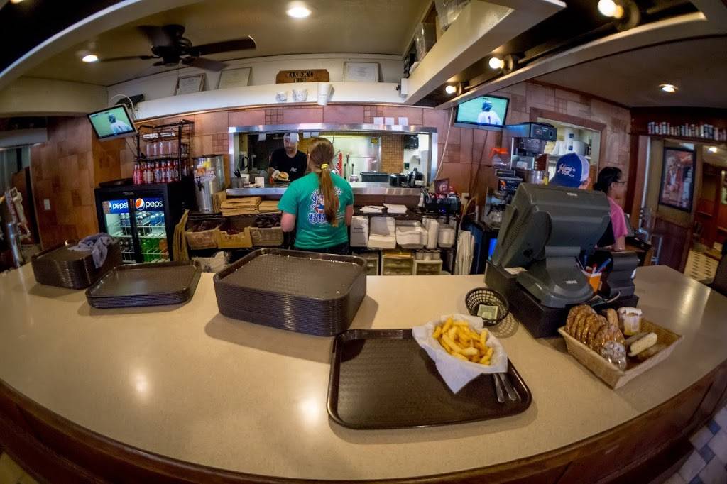 Johnnys BBQ Olathe | restaurant | 1375 W Highway 56, Olathe, KS 66061, USA | 9137680777 OR +1 913-768-0777