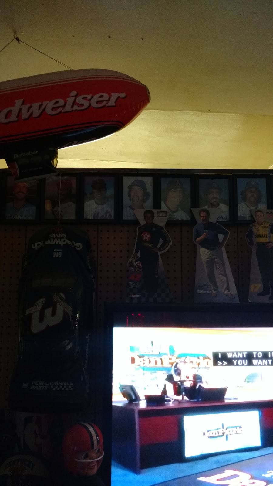 Caseys Sports Tavern & Restaurant | restaurant | 72100 Colerain Rd, Bridgeport, OH 43912, USA | 7406331794 OR +1 740-633-1794