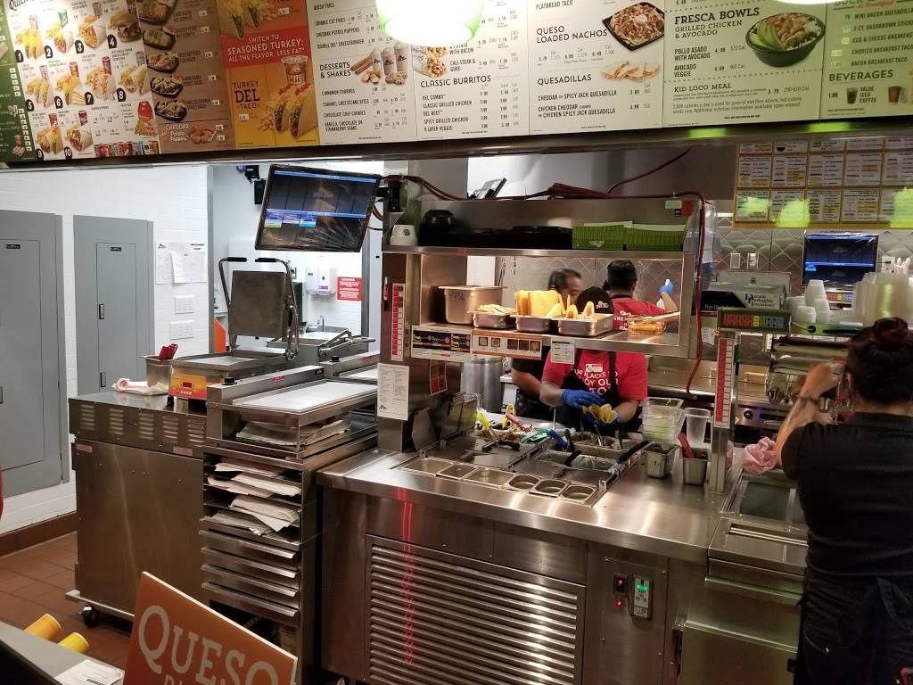 Del Taco | restaurant | 23781 El Toro Rd, Lake Forest, CA 92630, USA | 9495812254 OR +1 949-581-2254