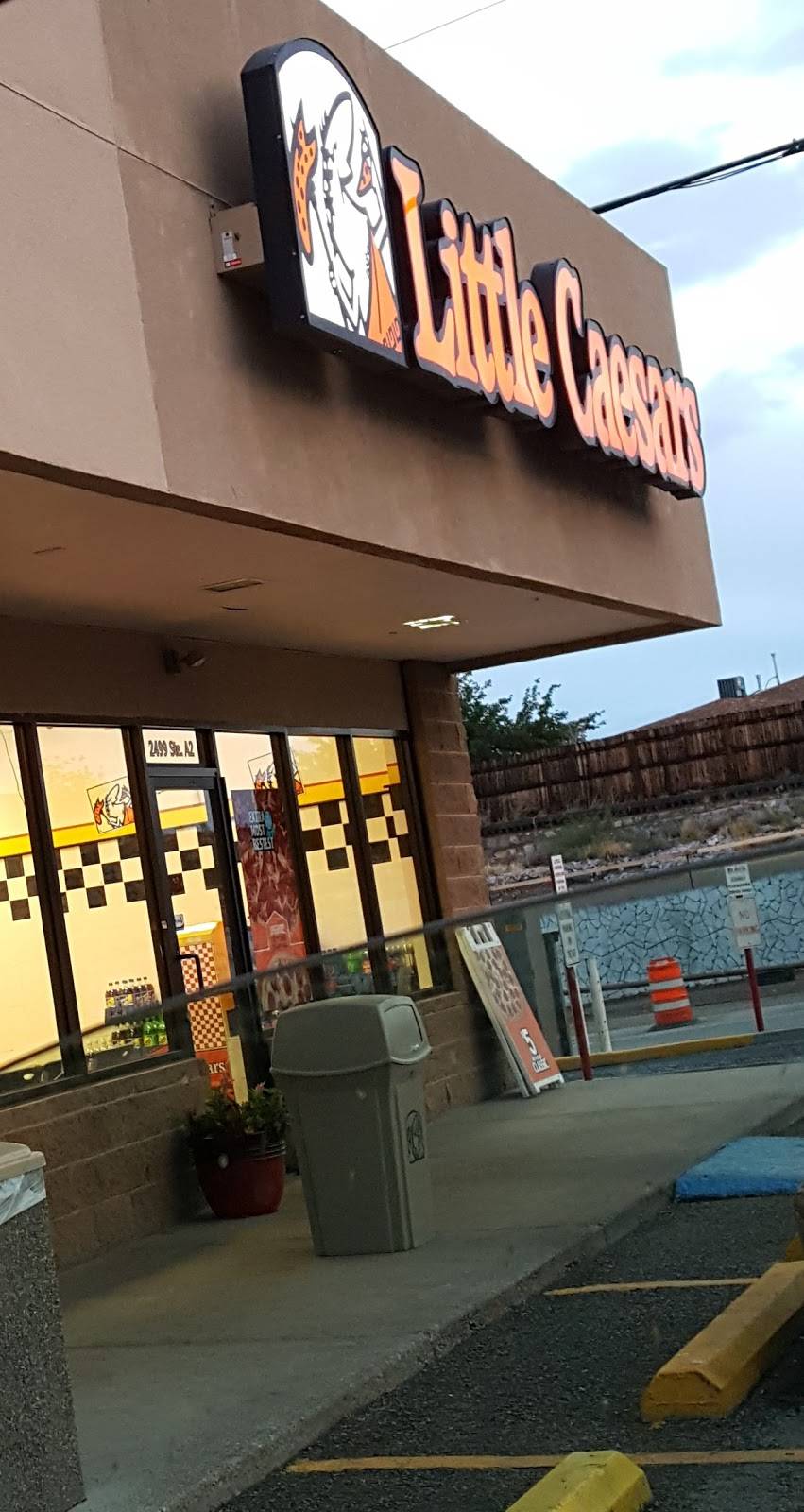 Little Caesars Pizza | meal takeaway | 2499 N Main St SUITE A2, Las Cruces, NM 88001, USA | 5755232112 OR +1 575-523-2112
