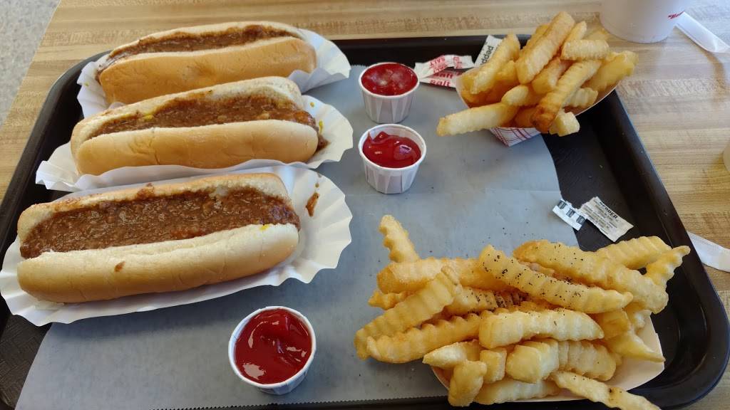 Boots & Sonnys Drive-In | restaurant | 120 E Henry St, Spartanburg, SC 29306, USA | 8645822439 OR +1 864-582-2439