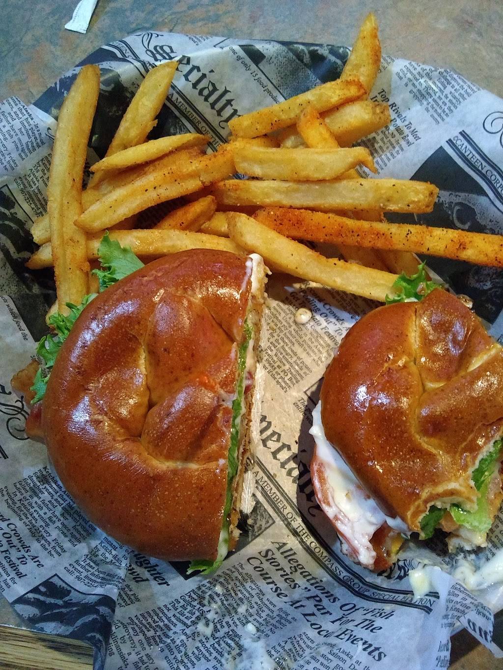 Applebees Grill + Bar | restaurant | 6675 S Westnedge Ave, Portage, MI 49002, USA | 2693241496 OR +1 269-324-1496