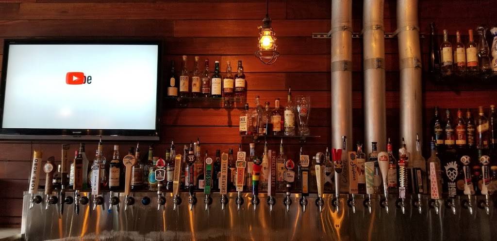 Gulp Restaurant and Brew Pub | restaurant | 10928 Pico Blvd, Los Angeles, CA 90064, USA | 3104740007 OR +1 310-474-0007