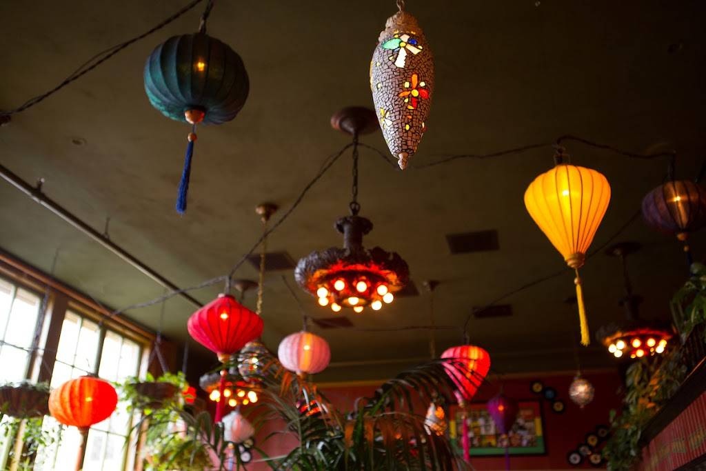 Cypress Room Bar | restaurant | Cypress Room, 5736 NE 33rd Ave, Portland, OR 97211, USA | 5032493983 OR +1 503-249-3983