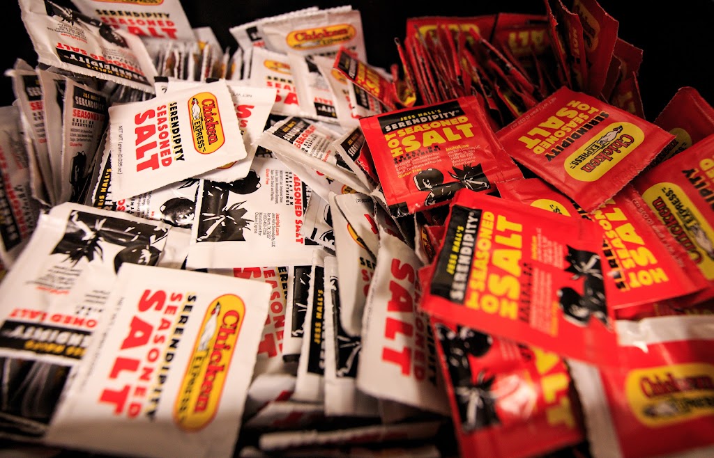 Chicken Express | meal takeaway | 2201 Perryton Pkwy, Pampa, TX 79065, USA | 8066692442 OR +1 806-669-2442