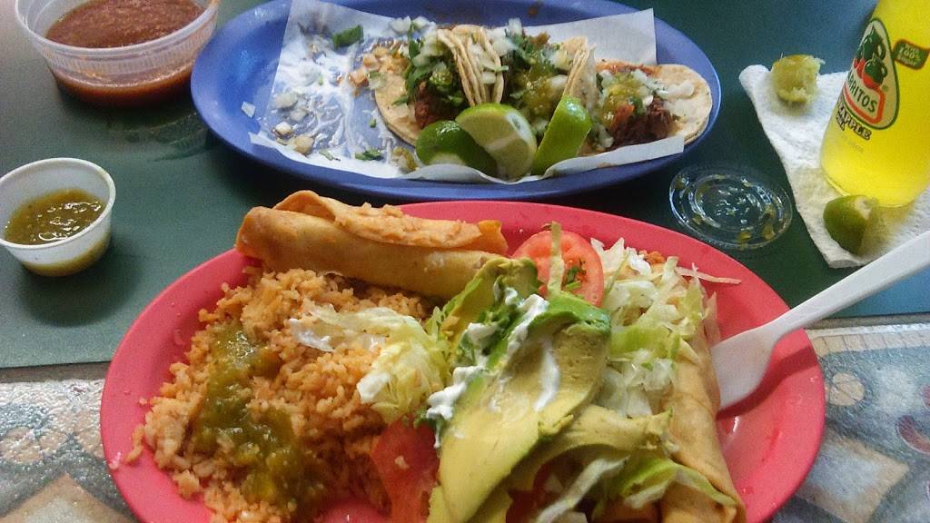 Tortilleria La Sabrocita | restaurant | 201 Dallas Dr, Denton, TX 76205, USA | 9403820452 OR +1 940-382-0452