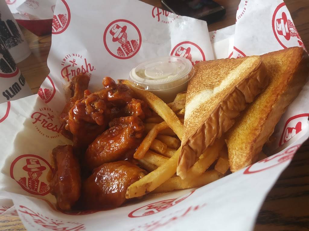Slim Chickens | restaurant | 23320 Mercantile Pkwy, Katy, TX 77449, USA | 2813470100 OR +1 281-347-0100