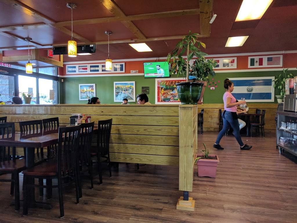 Tipicos Dona Juanita | restaurant | 13199 Occoquan Rd, Woodbridge, VA 22191, USA | 7034903878 OR +1 703-490-3878