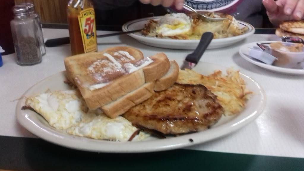 Park Cafe | restaurant | 335 Broadway Ave, St Paul Park, MN 55071, USA | 6514597201 OR +1 651-459-7201