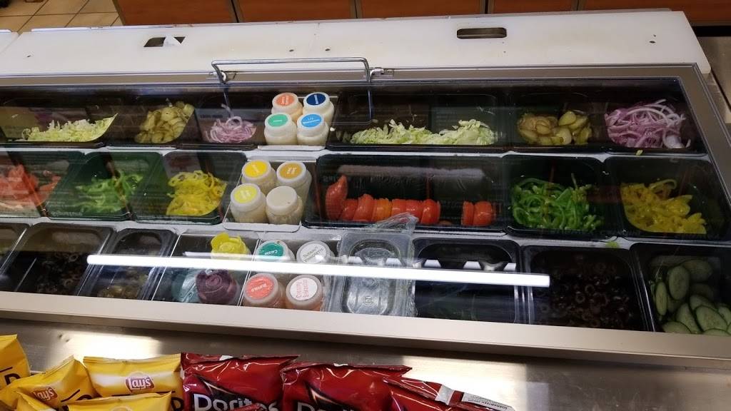 Subway | restaurant | 1712 Missouri State Rd, Arnold, MO 63010, USA | 6362824241 OR +1 636-282-4241