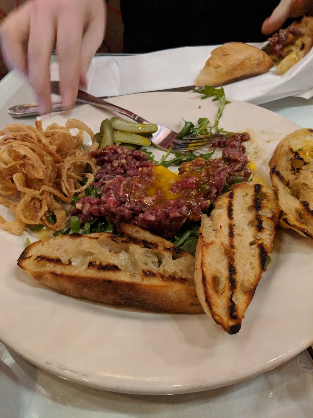 Quarter Bistro | restaurant | 6904 Wooster Pike, Cincinnati, OH 45227, USA | 5132715400 OR +1 513-271-5400