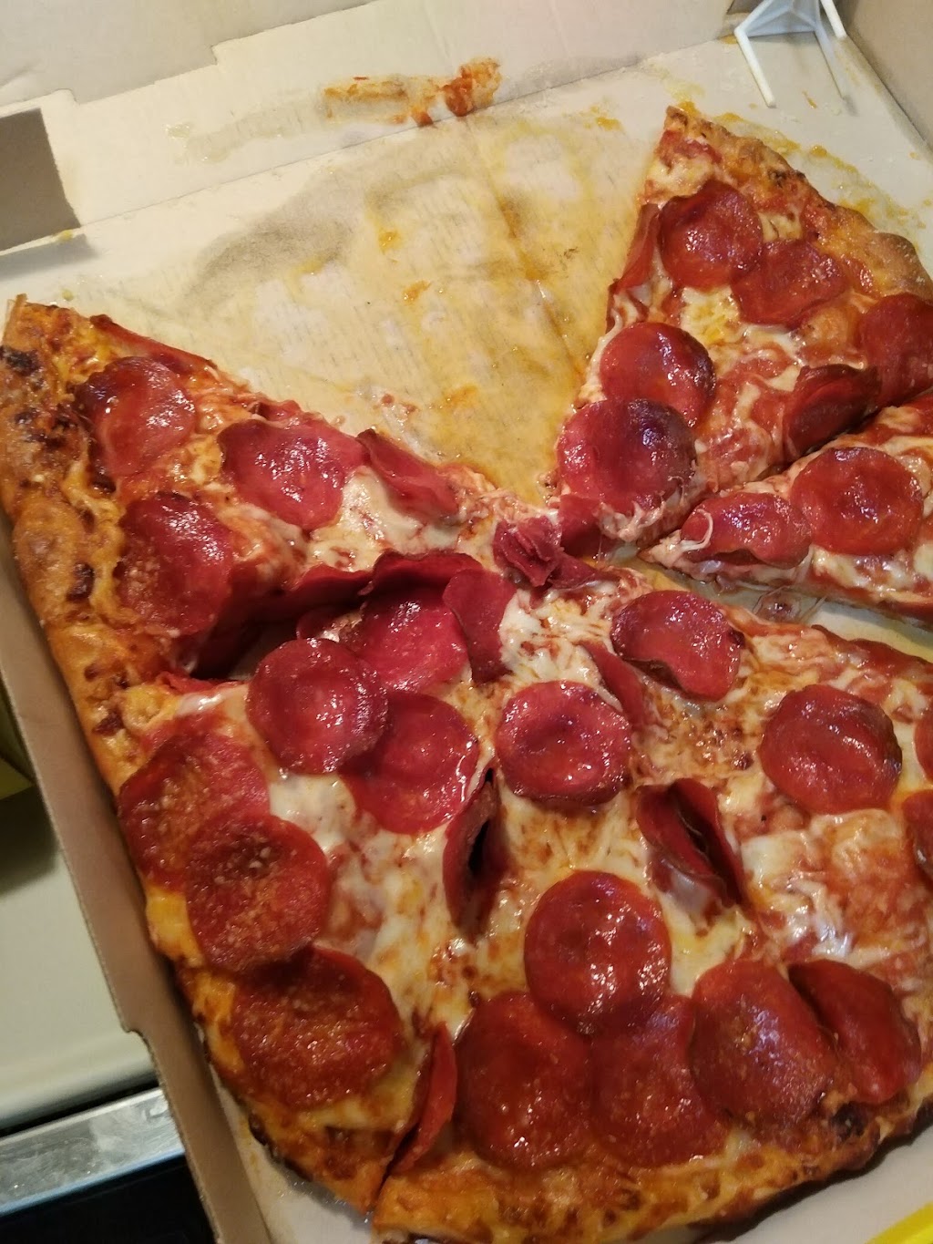 Hungry Howies Pizza | meal delivery | 6534 Caroline St, Milton, FL 32570, USA | 8506268600 OR +1 850-626-8600