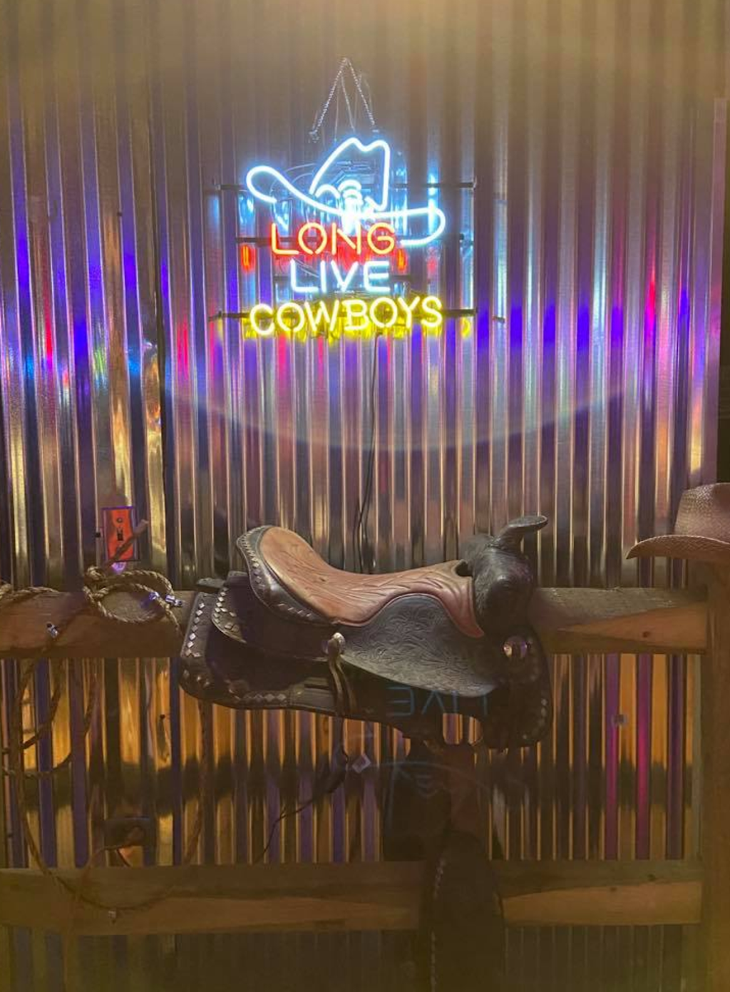 Sweaty Bettys Billiards and Booze | restaurant | 5701 Randleman Rd, Randleman, NC 27317, USA | 3367631112 OR +1 336-763-1112