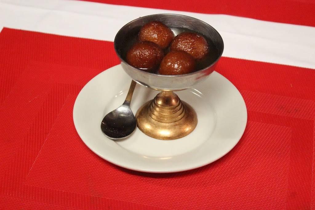 Sakoon Indian Fusion Restaurant | restaurant | 3105 St Paul St B, Baltimore, MD 21218, USA | 4102351004 OR +1 410-235-1004