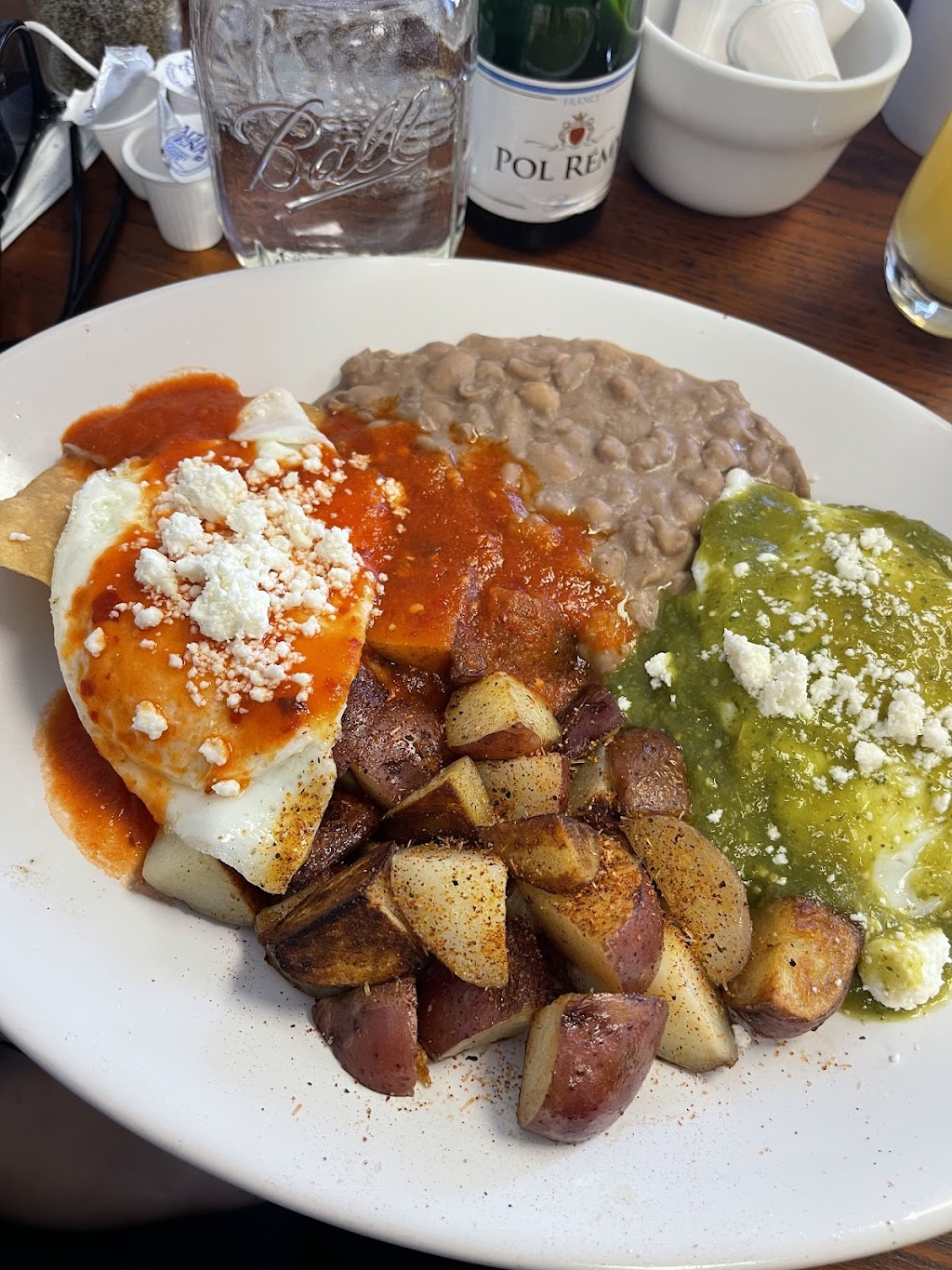 Casa de Nati | restaurant | 15456 Devonshire St, Mission Hills, CA 91345, USA | 8188106440 OR +1 818-810-6440