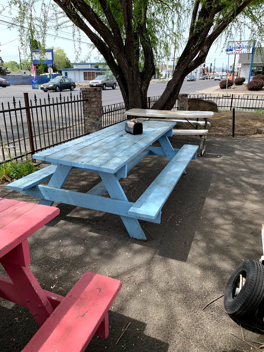 Ariels Taqueria (Tacos Ariel) | restaurant | 807 W Nob Hill Blvd, Yakima, WA 98902, USA | 5099102799 OR +1 509-910-2799