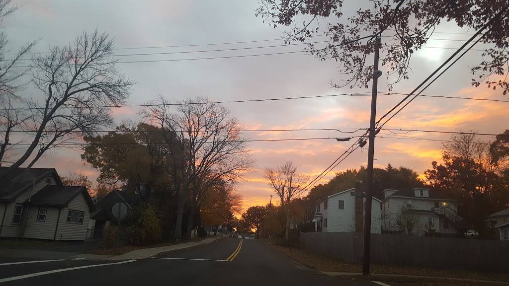 Johns Corner | meal takeaway | 204 Sewall St, Ludlow, MA 01056, USA | 4135838324 OR +1 413-583-8324