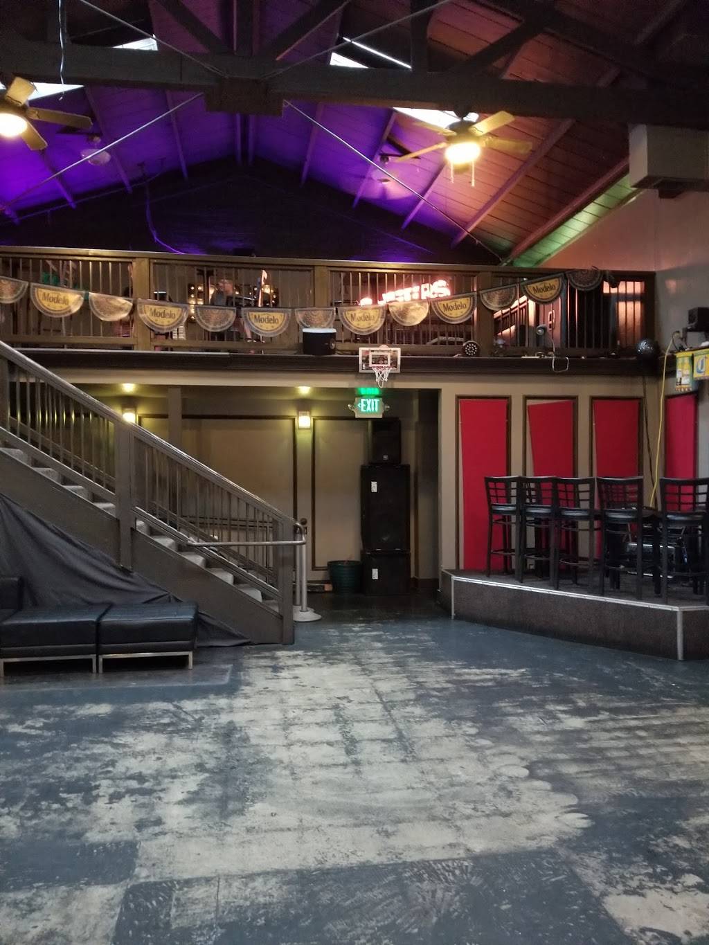 The Hill Bar & Grill | restaurant | 17330 Monterey Rd, Morgan Hill, CA 95037, USA | 4087789300 OR +1 408-778-9300