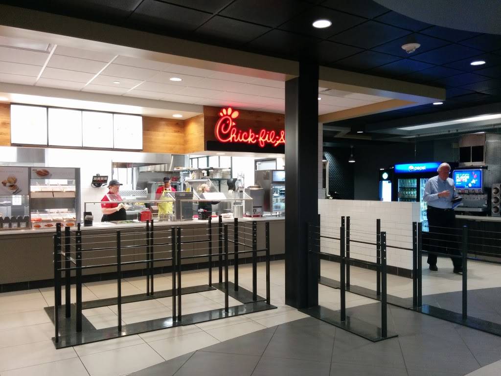 Chick-fil-A | restaurant | 236 W Reade Ave LaRita, R. Boren Campus Center, Upland, IN 46989, USA | 7659984678 OR +1 765-998-4678