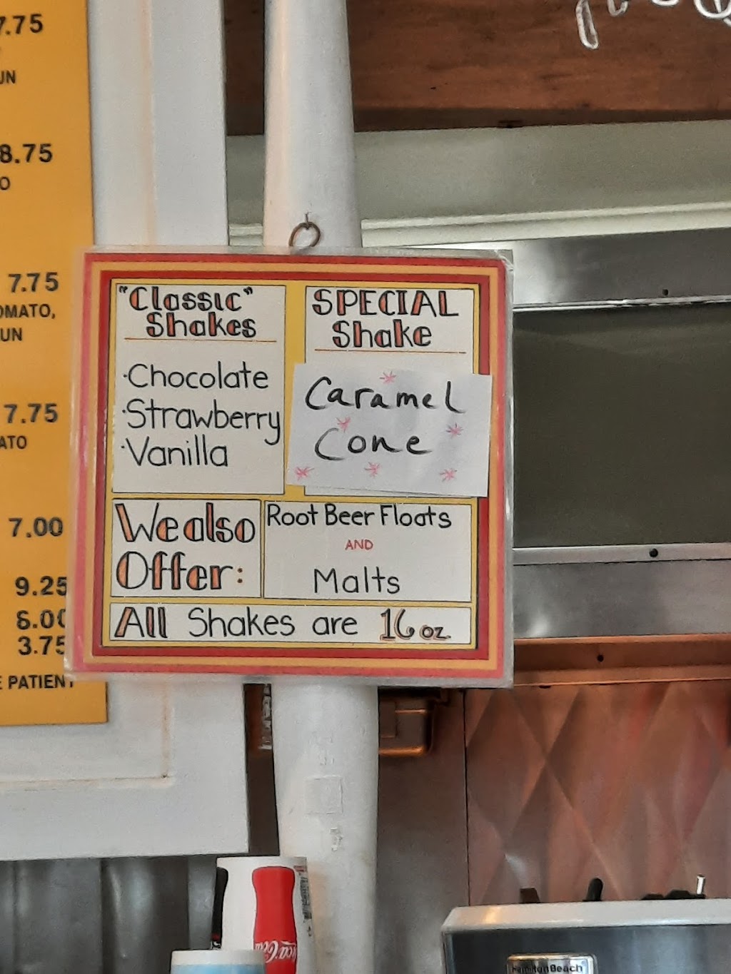 Eureka Stars Hamburgers | restaurant | 2009 Harrison Ave, Eureka, CA 95501, USA | 7074452061 OR +1 707-445-2061