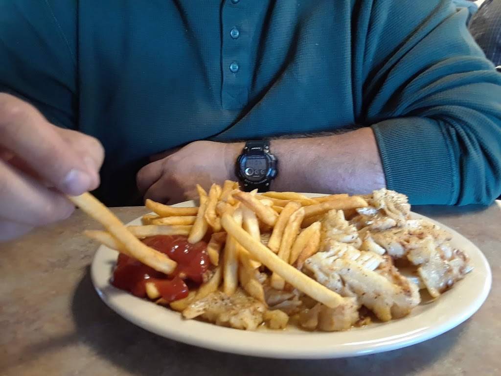 Illinois Riverdock Restaurant | restaurant | 501 S Park St, Hardin, IL 62047, USA | 6185762362 OR +1 618-576-2362