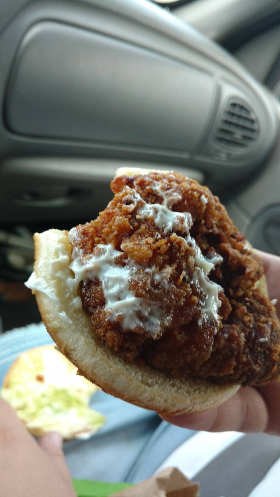 Burger King | restaurant | 10396 S, River Heights Dr, South Jordan, UT 84095, USA | 8016791465 OR +1 801-679-1465