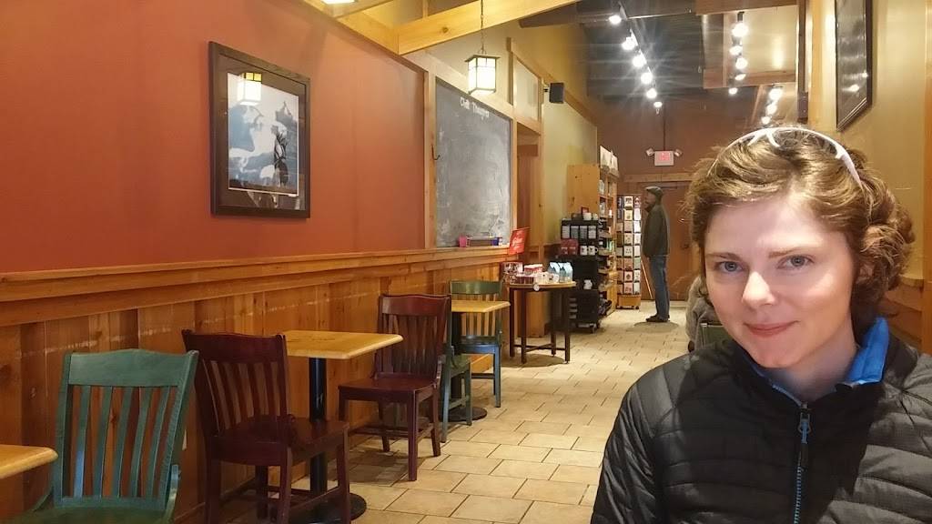 Caribou Coffee | cafe | 2073 Wayzata Blvd, Long Lake, MN 55356, USA | 9524731302 OR +1 952-473-1302