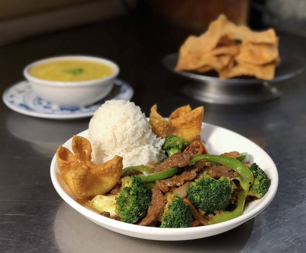 Hung Fong Chinese Restaurant | restaurant | 3624 Broadway St, San Antonio, TX 78209, USA | 2108229211 OR +1 210-822-9211