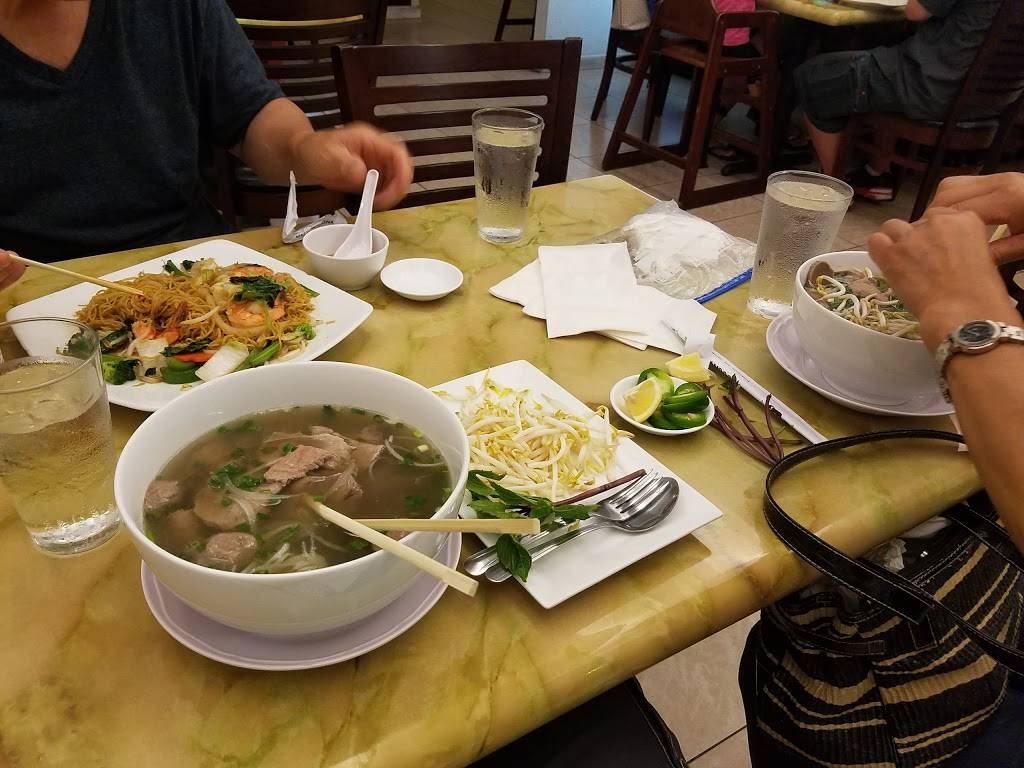 Saigons Restaurant | restaurant | 3624 Waialae Ave, Honolulu, HI 96816, USA | 8087354242 OR +1 808-735-4242